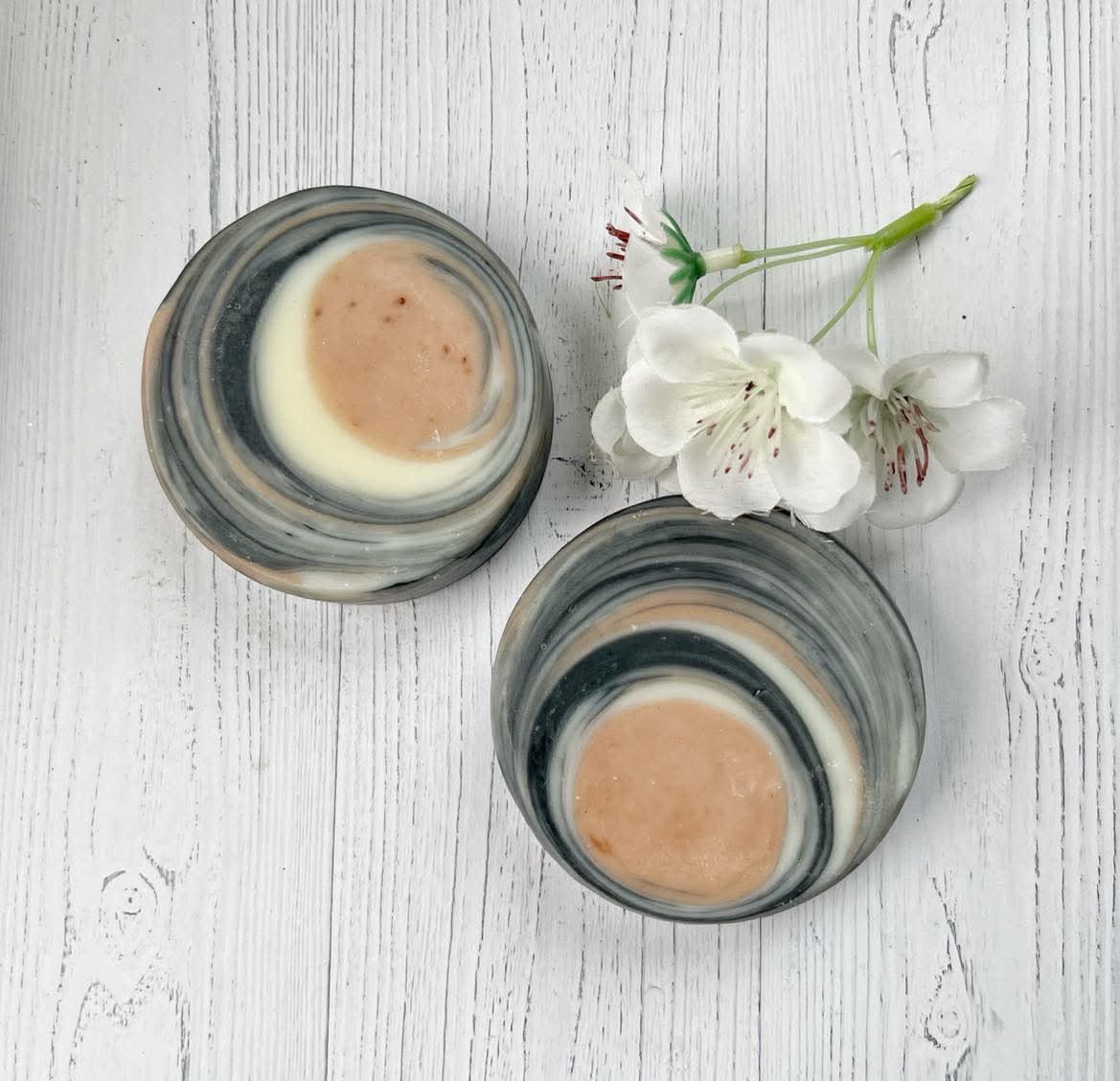 Savon Antimicrobien Naturel non Parfumé pour Peaux Sensibles – Image 3