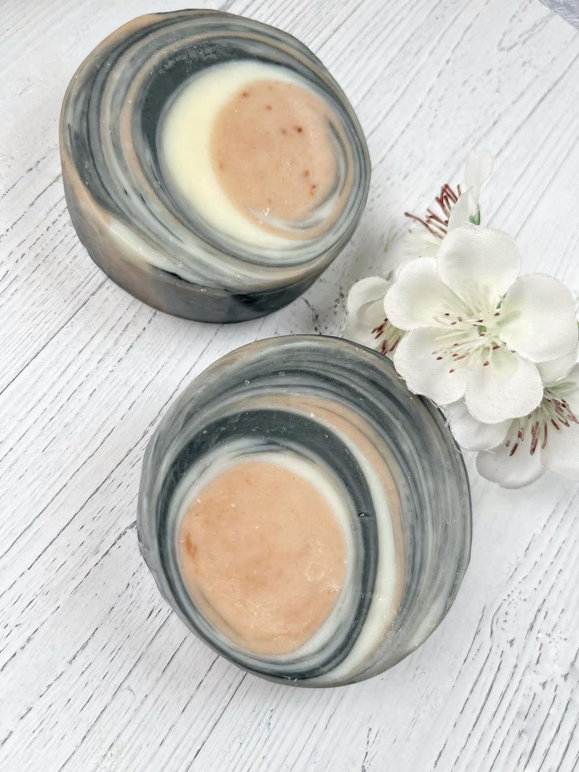 Savon Antimicrobien Naturel non Parfumé pour Peaux Sensibles – Image 2